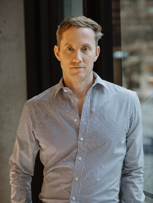 Dr. Peter Henssen